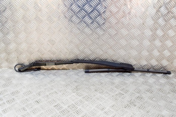 Braț ștergător față BMW 3 G20, G28 2021 OEM: 9448921 14678279
