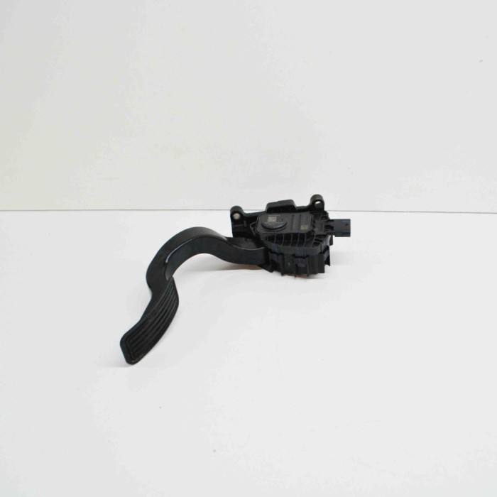 Pedala de accelerație TESLA MODEL 3 2021 OEM: A2120-221543,1011298,D-A2120-093233 15427217