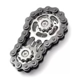 Cumpara ieftin Jucarie antistres argintie 6 x 3.5 cm, fidget metalic cu lant tip bicicleta si mecanism rotativ, accesoriu compact pentru dexteritate si relaxare