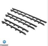 Cumpara ieftin Set ornamente cauciuc podea (picioare) original Vespa Elettrica - Primavera - Primavera - Sprint 50-125-150cc