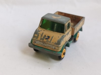 bnk jc Matchbox no 49b Unimog foto