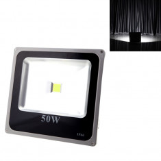 Proiector LED SMD 50W Economic Slim 6500K ( Lumina Rece) 220V de Interior si Exterior Rezistent la Apa IP66 C48