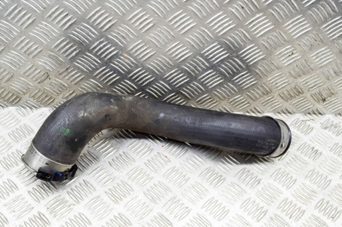 Furtun intercooler dreapta MERCEDES-BENZ E W212 2014 OEM: A2045280682 21008050