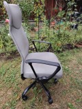 Scaun ergonomic , cu spatar inalt