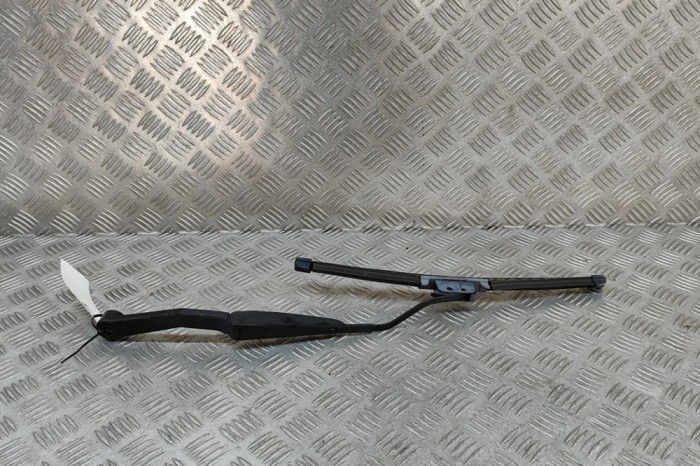 Braț ștergător față HONDA S2000 AP 2002 OEM: 76610-S2A-E01 29499417