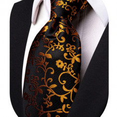 Cravata neagra cu auriu din matese - model 2