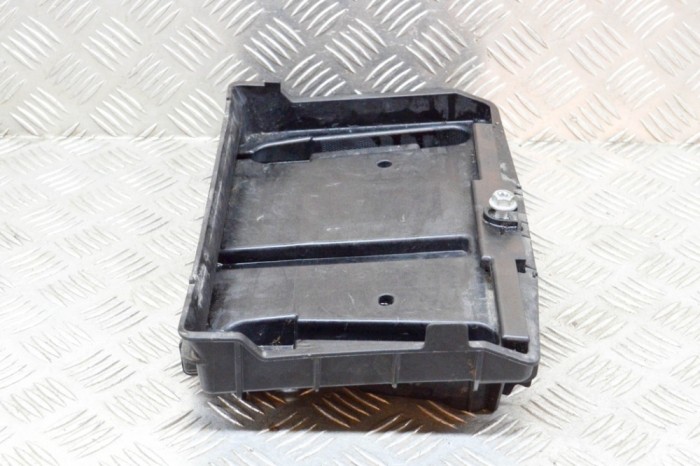 Suport baterie MERCEDES-BENZ C W205 2016 OEM: A2056200118,A2056200007 13863886