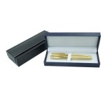 Set cadou stilou + pix Office-Cover, metalic, auriu cu striatii, cutie bleumarin