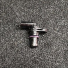 Senzor de poziție ax cu came AUDI Q5 8R 2013 OEM: 04C907601
