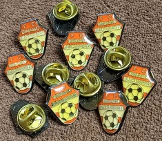 Insigna fotbal - DINAMO BUCURESTI