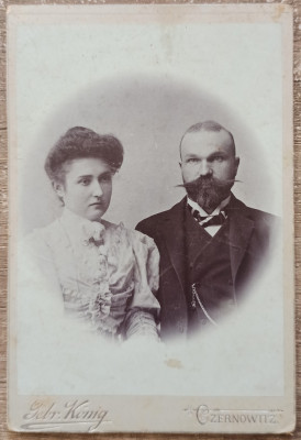 Portret de familie// fotografie de studio, Gebruder Konig Czernowitz (Cernauti) foto