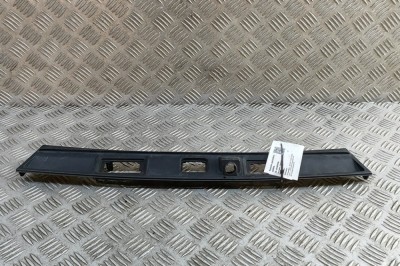 Ornament lampa număr de &amp;icirc;nmatriculare JAGUAR I-PACE X590 2018 OEM: J9D3-40406-AB | 31693769 foto