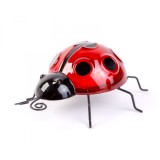 Lampa solara model buburuza - rosu - 15 x 7 x 16 cm - 6 LED-uri, Garden Of Eden