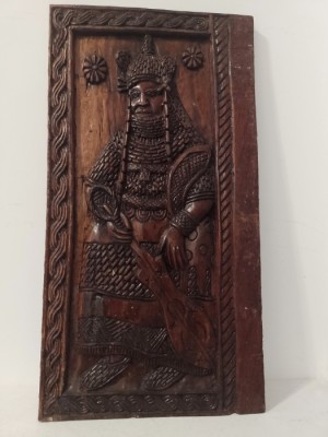 Superbă sculptura antica , basorelief de perete perioada anilor 1920 ,piesa cu o lucrătură de o foarte mare finețe foto