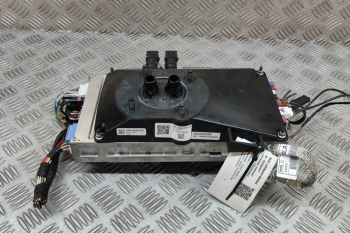 Alt modul de control TESLA MODEL 3 2021 OEM: 1566786-85-C,1483140-00-B 28300077