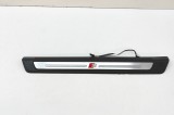 Ornament prag st&acirc;nga față AUDI Q5 FY 2024 OEM: 80A947417C | 31962775