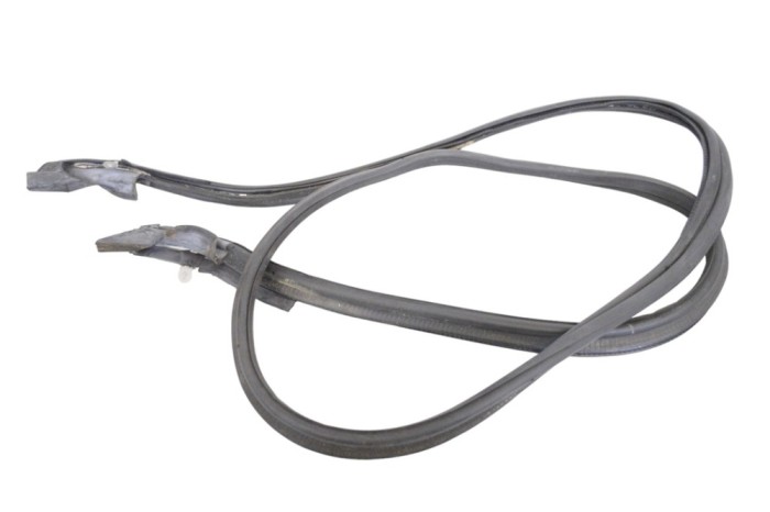Garnitura de cauciuc haion BMW 4 Cabrio F33, F83 2015 OEM: 7297090 23681955
