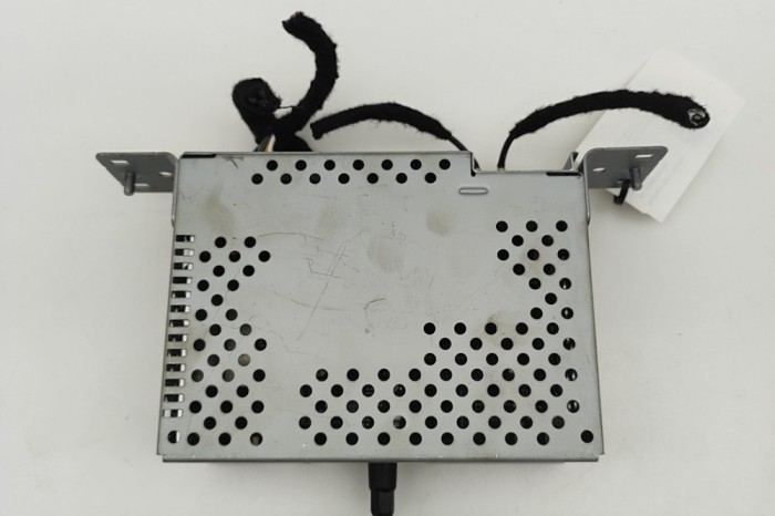 Unitate de control navigație FORD KUGA III DFK 2024 OEM: PV4T-18D890-ZK 30986299