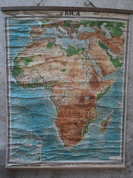 1975 Africa harta scolara fizica si politica, veche scoala perioada comunista