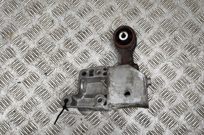 Suport motor dreapta CITRO&Euml;N C5 III RD_ 2010 OEM: 9672677680 27357350