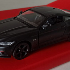 Macheta Ford Mustang GT 2015 negru - RMZ 1/36