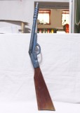 Pusca jucarie veche metal si pat lemn armare manuala Eureka Carabine ZZZ W3001 68 cm