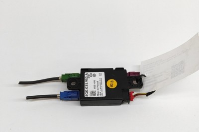 Unitate de control USB/AUX VW GOLF VII 5G1, BQ1, BE1, BE2 2014 OEM: 5G0035953A 28840307 foto