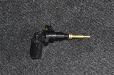 Senzor de temperatură VW JETTA MK6 162, 163 2015 OEM: 04E919501B foto