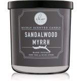 DW Home Signature Sandalwood Myrrh lum&acirc;nare parfumată 274.71 g
