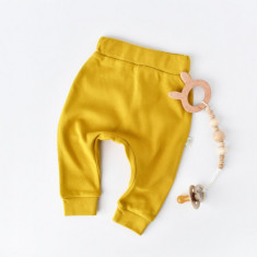 Pantaloni Bebe Unisex din bumbac organic Galben BabyCosy (Marime: 3-6 Luni)