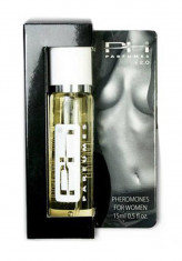 Femeile parfumate feromoni tip magnet 15ml foto
