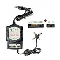 Alimentator universal reglabil 3v-12v, ac 220v, dc 1200 mah, 4 mufe