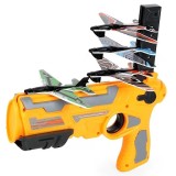 Cumpara ieftin Pistol lansator de avioane de jucarie, 4 avioane, portocaliu, Oem