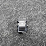 Buton geam ușă dreapta spate FORD MONDEO V Hatchback 2015 OEM: DG9T-14529-AAW | 3498300