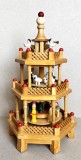 Carusel - ornament rotativ, decoratiune din lemn cu figurine in scenele biblice de Craciun