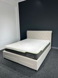 Pat Sunday 180x200 cm Bej cu 4 sertare Tapitat Stofa Somiera Inclusa