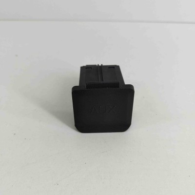 Port USB/AUX-In OPEL MOKKA / MOKKA X 2014 OEM: 20874710 | 22929421 foto