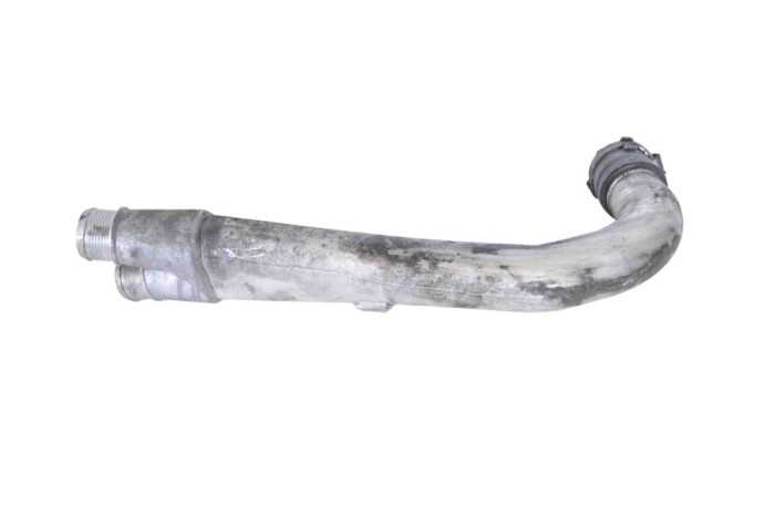 Furtun intercooler VW TOUAREG 7LA, 7L6, 7L7 2009 OEM: 7L6145945C,7L6145941F