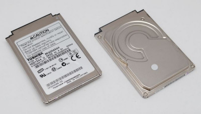 Hard disk Toshiba 60 GB Internal 4200 RPM 1.8&amp;quot; MK6006GAH foto