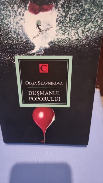 Dusmanul Poporului - Olga Aleksandrovna Slavnikova