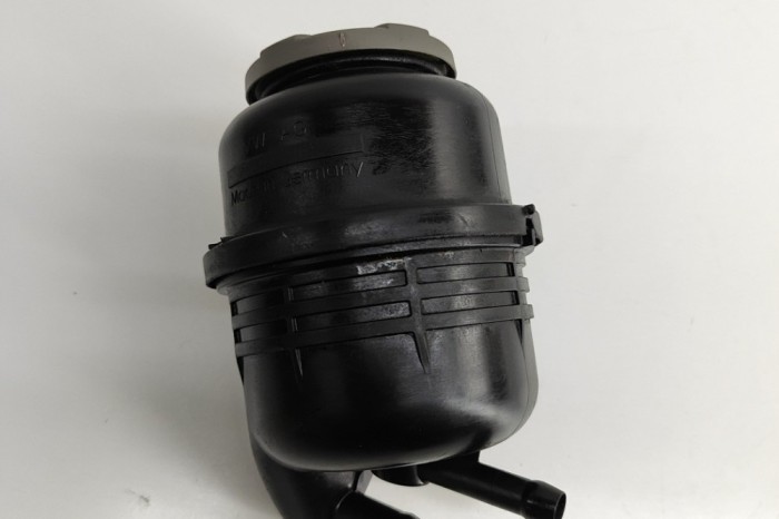 Rezervor pompa servodirecție VW AMAROK 2H_, S1B 2016 OEM: 2H0422371B 28664982