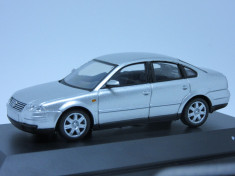 Macheta Volkswagen Passat b5.5 Schuco 1:43 foto