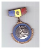 Insigna sportiva Romania, probabil RSR, stare buna