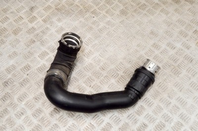 Furtun intercooler JAGUAR F-PACE X761 2022 OEM: M8A2-6N650-BC 16025607 foto