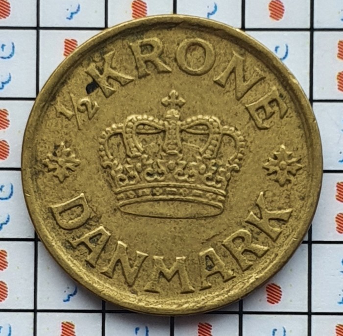 Danemarca 1/2 ore 1925 - Christian X - km 831 - D02