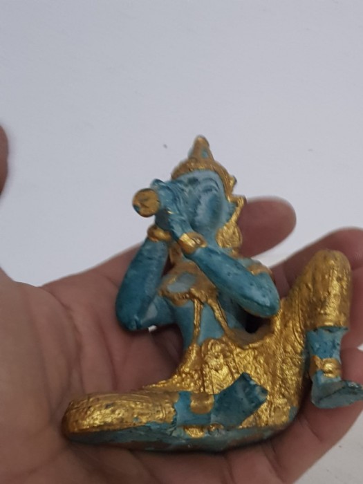 Statueta vintage cu cantaret budist