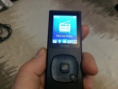 MP3 VICTURE M5 DE 8GB+SLOT CARD IN STARE FOARTE BUNA.CITITI CU ATENTIE ANUNTUL! foto