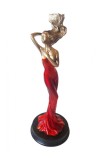 Cumpara ieftin Statueta Decorativa Femeie Rosu Rasina 31cm, Suport Lumanare, Vintage, Cadou Deosebit