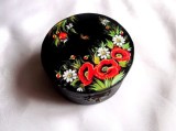 Cutie din lemn decorata cu maci si margarete 38755