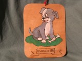 Pirogravura din perioada comunista realizata manual Catelus cu os 8 martie 1988 !